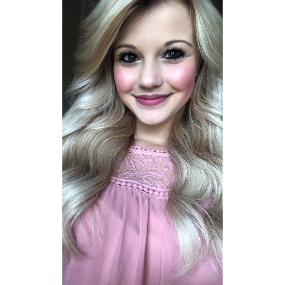 Meet your Posher, Brooke